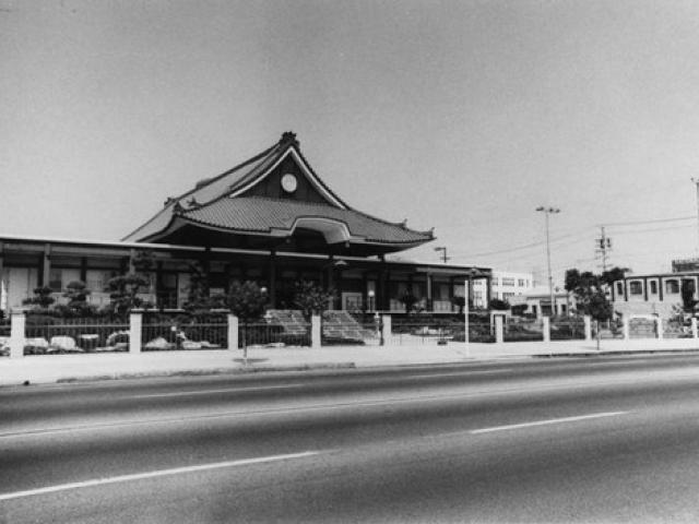 Exterior view of the Hompa Hongwanji Buddhist Temple
