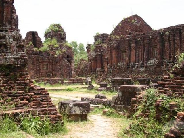 Ruins from the southern Vietnamese kingdom of Champa